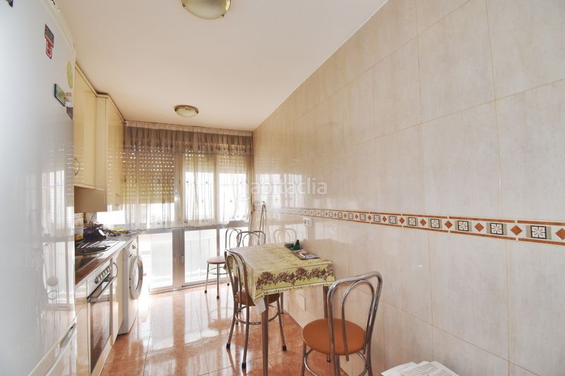 Foto 51ba2314-764d-4d9e-996c-682de2a37366. Flat with heating in Ventas Madrid
