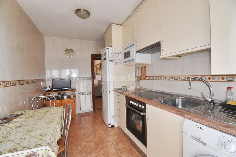 Foto 8a435603-7042-47a4-95e2-382c9d38bdcc. Flat with heating in Ventas Madrid