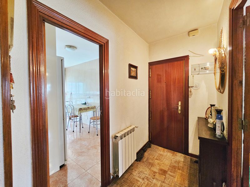 Foto c0c7098b-84b4-4af0-9ab8-373f81ade53a. Flat with heating in Ventas Madrid