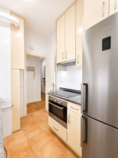Foto 5973065d-a27e-44b8-adcb-a45582ec7ea6. Rent flat with heating in Lista Madrid