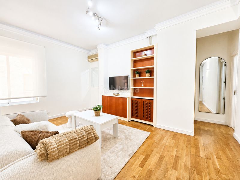 Foto b8989e7b-10dc-4c73-ae5c-29ae20cc93aa. Rent flat with heating in Lista Madrid