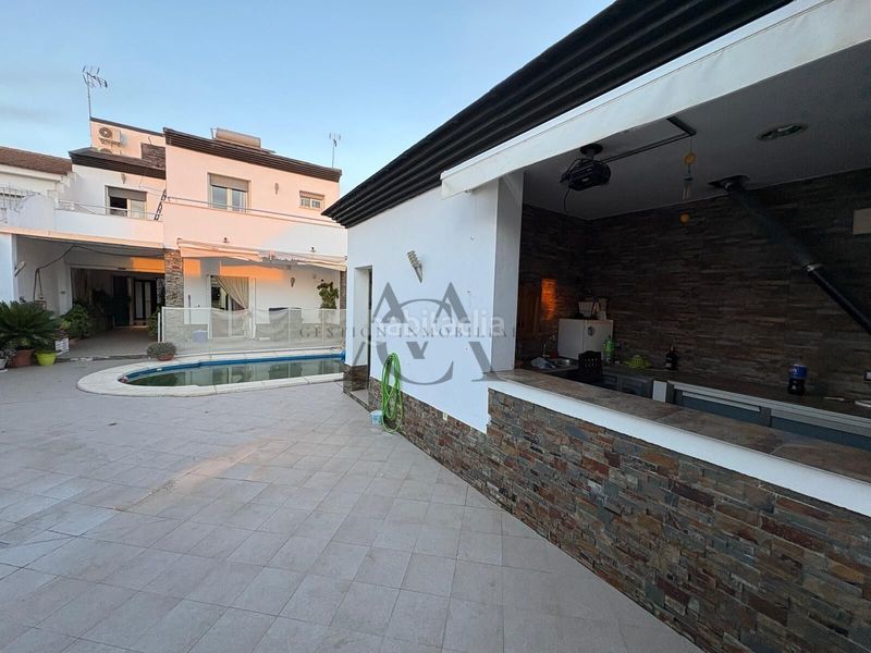 Foto 051c7fef-42e2-420a-996e-1b4b6c774ffc. Casa amb piscina a Navas del Selpillar Lucena