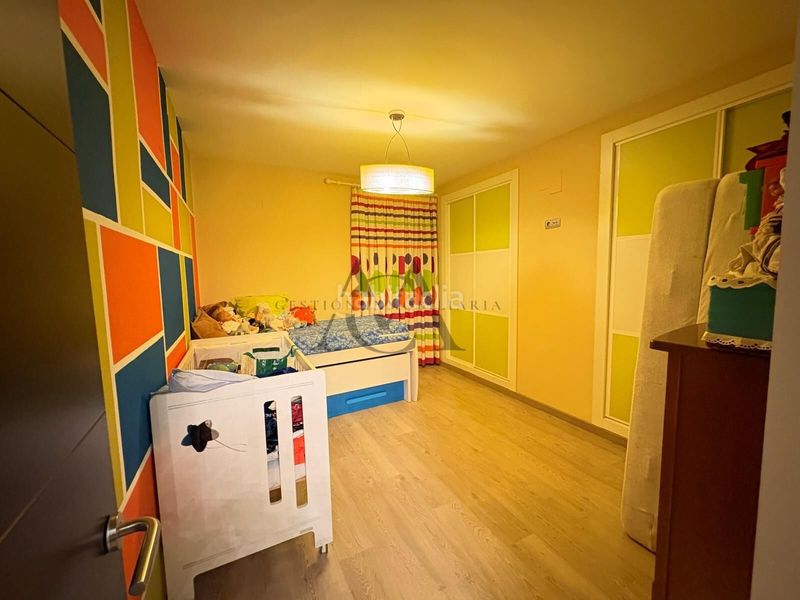 Foto 1afacb4b-1024-4a70-a9e0-61cee48d37a2. Casa amb piscina a Navas del Selpillar Lucena