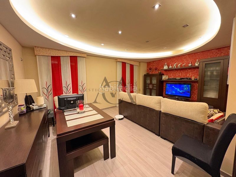 Foto 29c07efd-fa1b-4564-9abe-0067c978cbea. Casa amb piscina a Navas del Selpillar Lucena