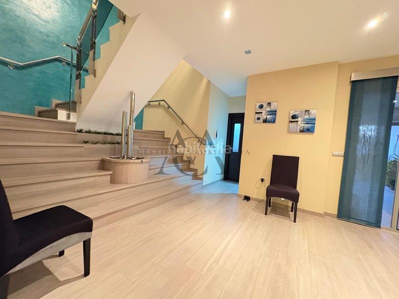 Foto 3fea5d74-973d-4a60-a523-bc3509edd2ae. Casa amb piscina a Navas del Selpillar Lucena