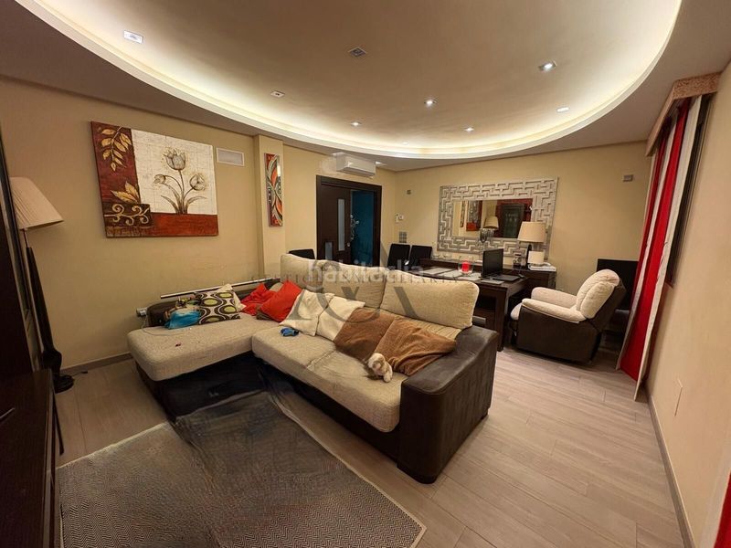 Foto 6ca2ef9f-4077-4ab6-b42a-43ce82e53f7c. Casa amb piscina a Navas del Selpillar Lucena