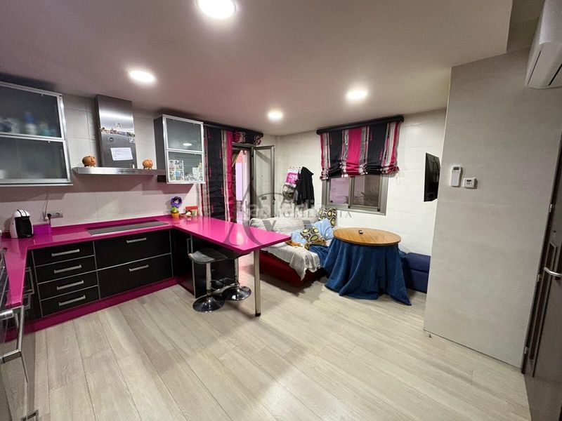 Foto 9f7c0c25-fefc-4ec5-b8be-b004f86761d8. Casa amb piscina a Navas del Selpillar Lucena