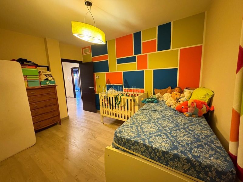 Foto f6d719ad-7b4a-4d47-b88f-595ec61edc0f. Casa amb piscina a Navas del Selpillar Lucena