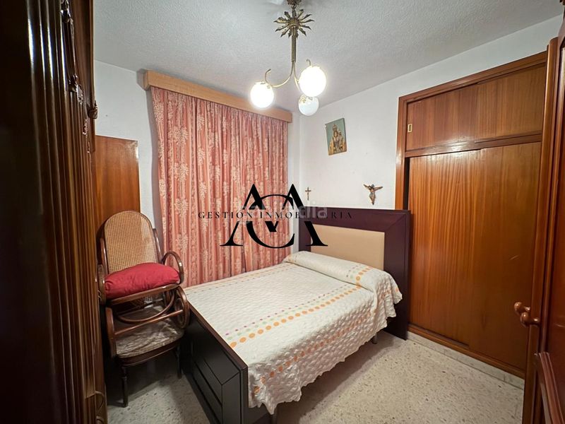 Foto a6ca72bc-ee14-416f-86ac-276a59955608. Pis a Centro Lucena