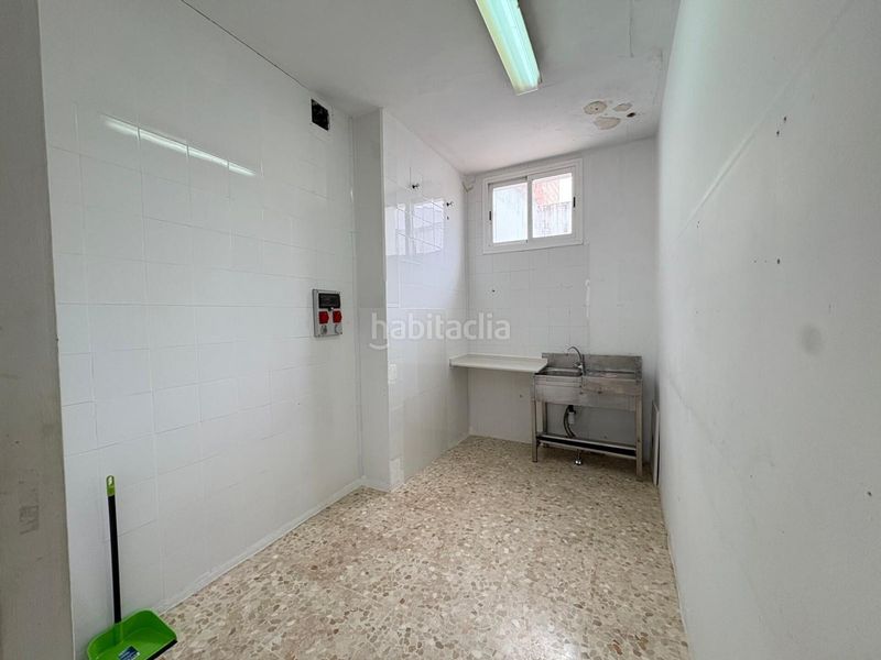 Foto a31ea794-7a8b-4574-aed8-af6e4b2badfa. Local comercial a Centro Lucena