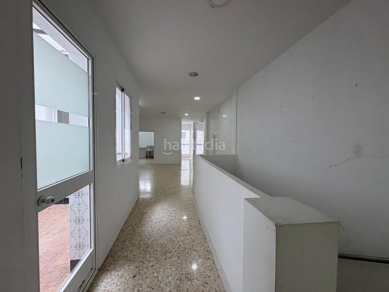 Foto b151098d-e369-46cb-8d66-f7bf94f4c18b. Local comercial a Centro Lucena