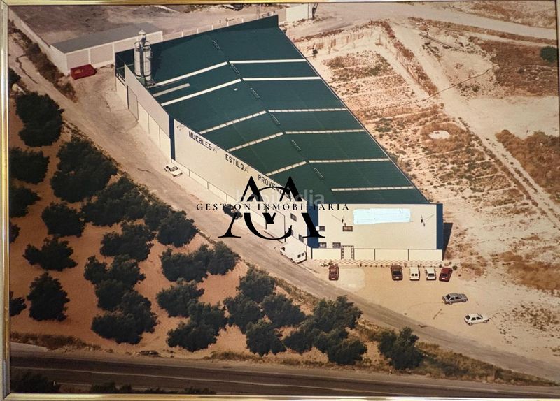 Foto b3949b97-c8f0-4f4f-b4e0-f713803af1b9. Nau industrial a Las Vegas - Campoaras Lucena