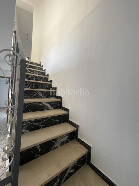 Foto 5bc7ee75-476f-4d5d-8e5d-fb7811cbbc72. Casa a El Carmen - La Barrera Lucena