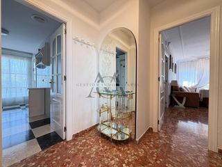 Pis a Poleares. Piso de 3 dormitorios con terraza, garaje y trastero en zona lla