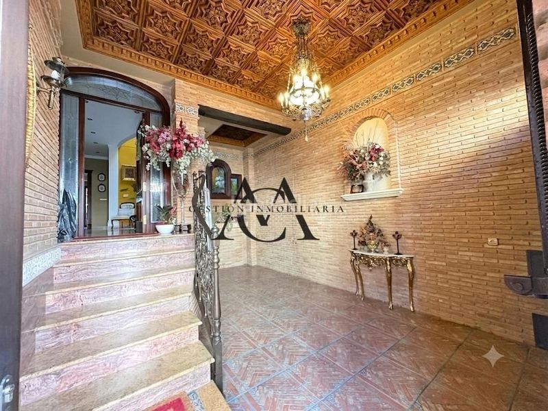 Foto 56b8c400-25ca-46a1-bb8e-058d1959f583. Casa amb aparcament piscina a El Carmen - La Barrera Lucena