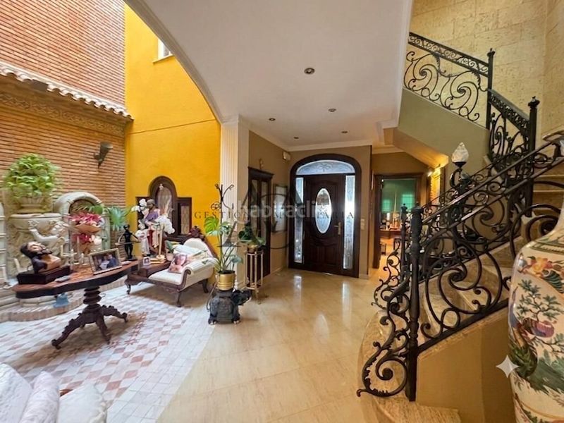 Foto b9d390b8-1404-4a9f-b674-c92184ebbdb3. Casa amb aparcament piscina a El Carmen - La Barrera Lucena
