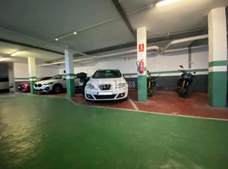 Autoparkplatz in Riera Alta. Boxplaza de garaje en venta en santa coloma de gramenet
