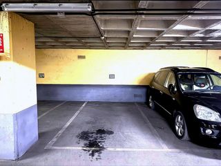 Lloguer Aparcament cotxe a Ibiza. Garaje en calle menorca 14, ibiza, retiro, madrid.