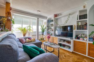 Pis en Entrev�as. Piso en venta en calle miguel de la roca, puente de vallecas, ma