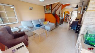 Semi detached house in Calle Sacerdote Elías M.Juan