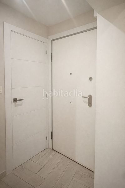 Foto 81e68fcf-9454-4fda-8381-3a8cafb9f39c. Pis a Barrio Benicalap Valencia