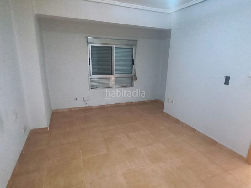 Piso fantástico inmueble, excelente ubicación en Sant Antoni Valencia - Imagen 32