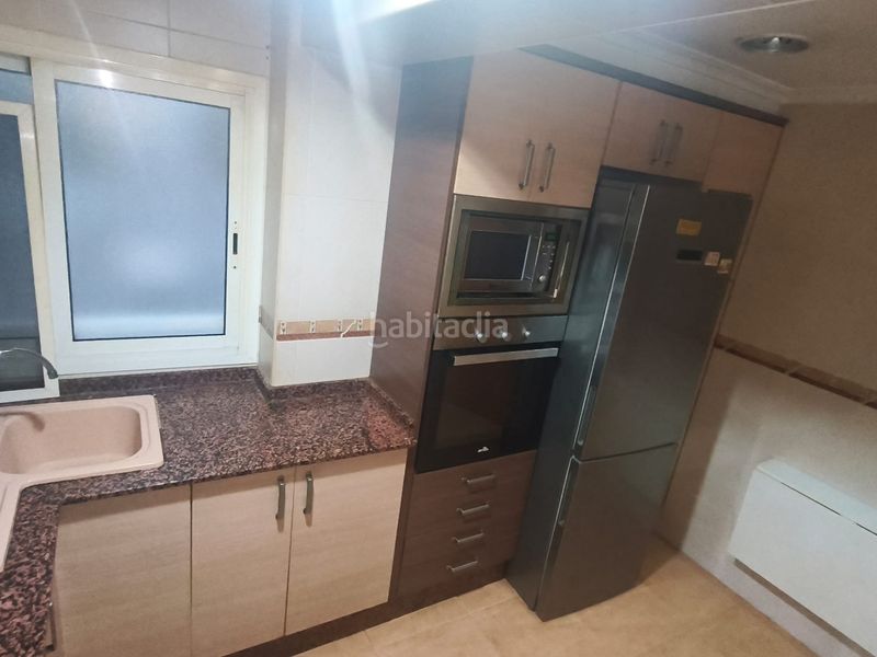 Piso fantástico inmueble, excelente ubicación en Sant Antoni Valencia - Imagen 15