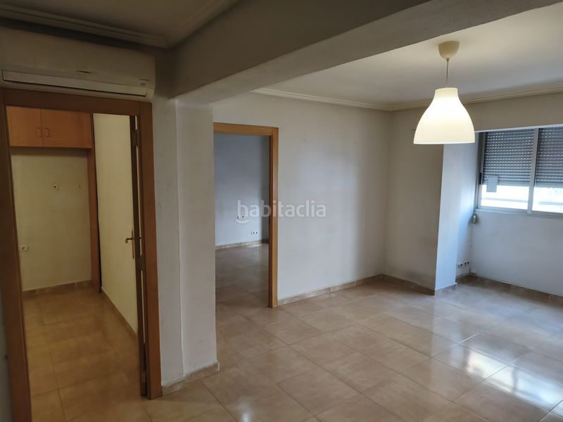 Piso fantástico inmueble, excelente ubicación en Sant Antoni Valencia - Imagen 16
