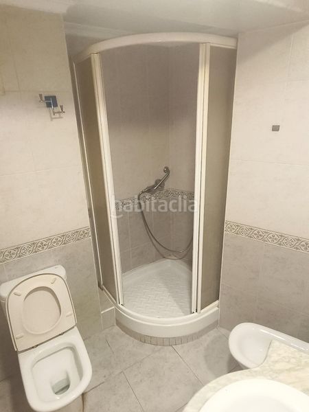 Piso fantástico inmueble, excelente ubicación en Sant Antoni Valencia - Imagen 3