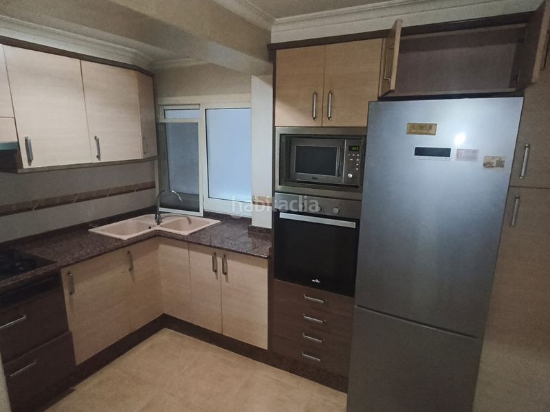 Piso fantástico inmueble, excelente ubicación en Sant Antoni Valencia