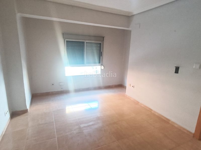 Piso fantástico inmueble, excelente ubicación en Sant Antoni Valencia - Imagen 33