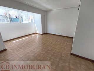 Appartamento  Calle serpentina. Piso totalmente reformado en alicante!