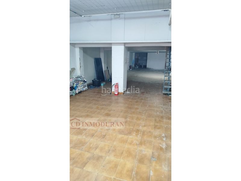 Foto 2d8f2df0-2956-49b6-a7c1-536d2ea1b083. Local comercial a Carolinas Bajas Alicante