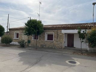 Maison jumelée à Sádaba. Tu refugio perfecto en planta baja te está esperando