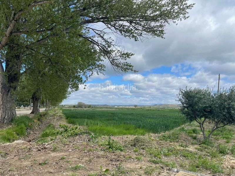 Foto e7e79b47-a059-48ad-b3c8-bd587f005d39. Wohngrundstück in Ejea de los Caballeros