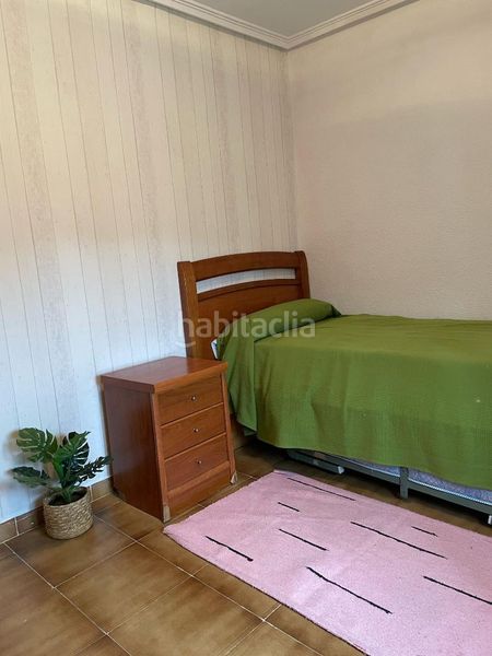 Foto bcdb59a8-b7a5-4536-8401-dba47f0c818c. Casa aparellada a Ejea de los Caballeros