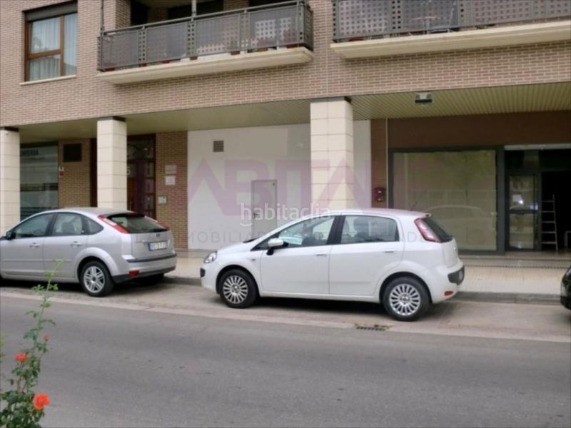 Foto f653b01d-75e4-45b1-bcc7-1cfd06bb7ffb. Rent business premise in Ejea de los Caballeros
