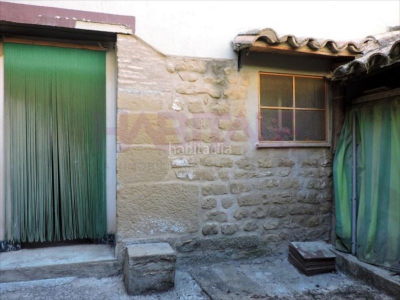 Foto 7d3f8b0e-5f4e-4a7d-9f1d-ef69a2df1858. Casa a Uncastillo