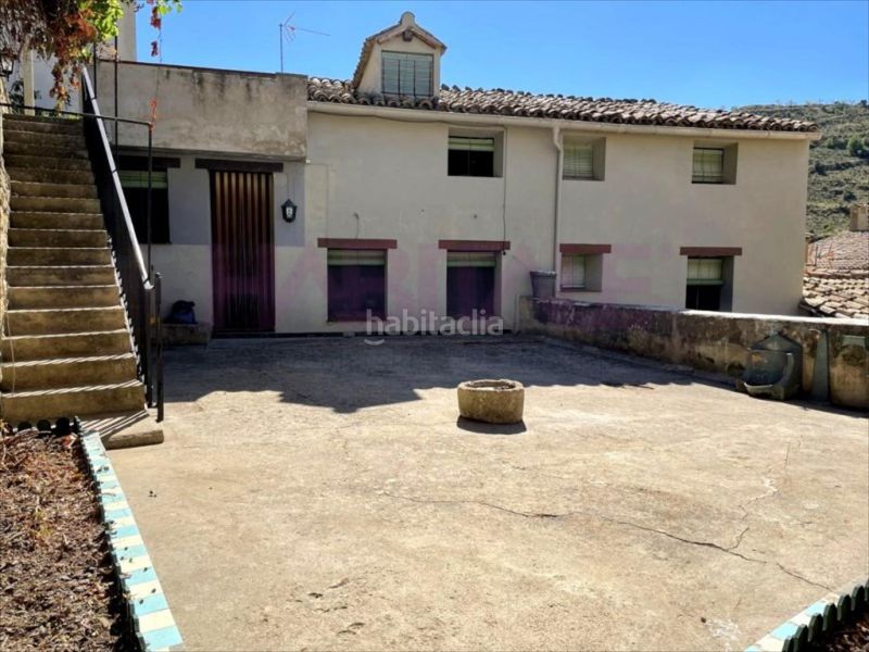 Foto cca0485d-91ca-4fc0-aef6-d60cbfa03546. Casa a Uncastillo