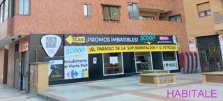 Lloguer Local Comercial a Carlos saura 4. Local en carlos saura esquina maría zambrano, cerca del tranvía,
