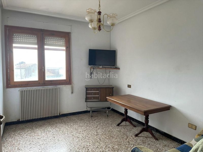 Foto ba9d88e5-c4ff-4aa0-8b59-fc5bfa5260c3. Casa in Biota