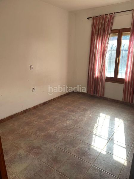 Foto 0275efcd-fe4f-42e8-b1aa-abd60df1c79d. Casa adossada a Ejea de los Caballeros