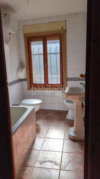 Foto eca8c358-d4ad-4340-a7d0-e8ec8f779ce2. Casa adossada a Ejea de los Caballeros