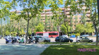 Alquiler Piso en Averroes. Piso en excelente ubicacion y muy luminoso, de tres dormitorios,