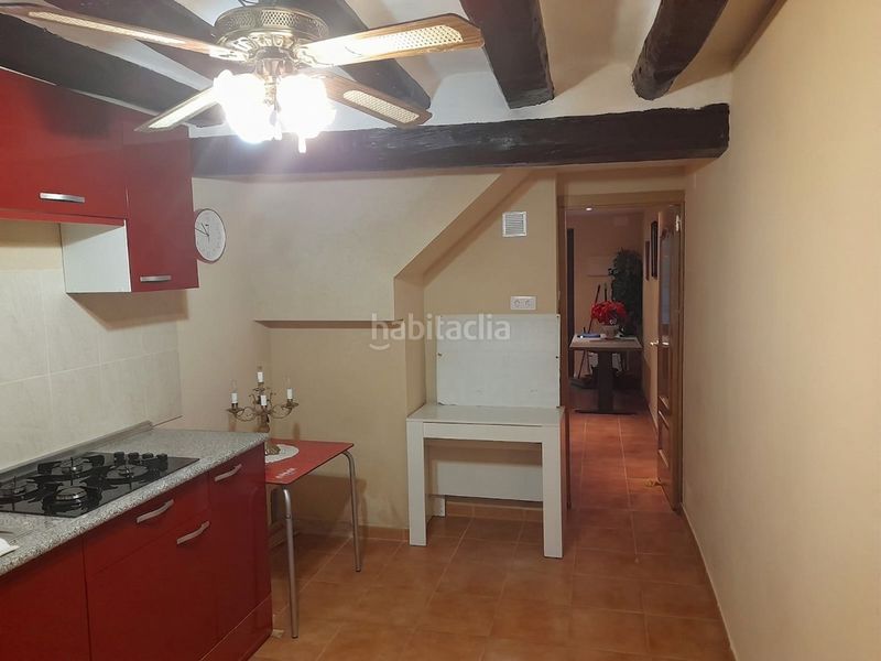 Foto a8e05084-36b1-447e-89f7-15bc8a9ec7df. Casa adossada a Sádaba