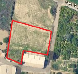 Finca r�stica en Garres y Lages. Parcela r�stica de 2.400 m� en senda de los gares