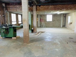 Haus en Barrio del Progreso. Vivienda en bajo di�fano