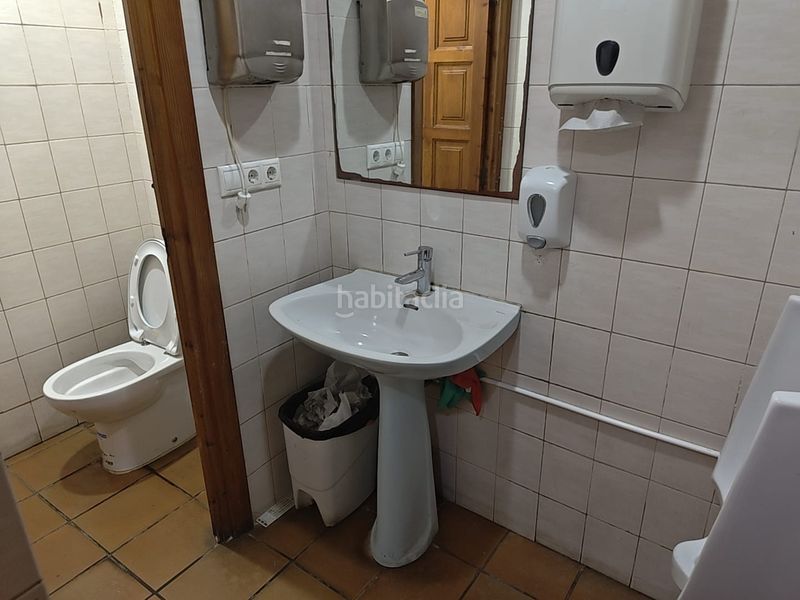 Foto 18ff8faf-f200-47d7-989b-eedef53cb771. Business premise in Les Tendetes - Avenida Burjassot Valencia