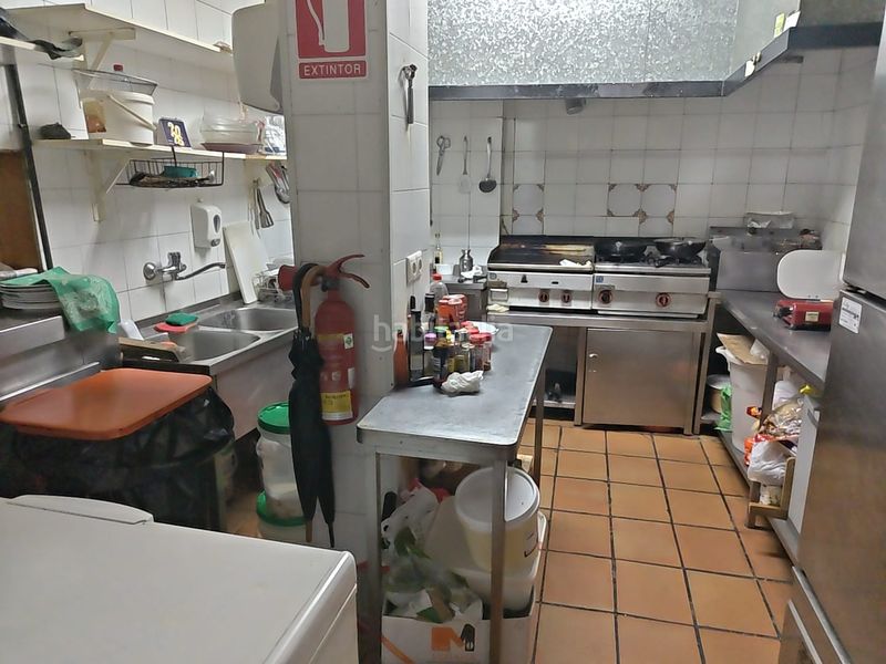 Foto 66bf06b1-6643-45ba-8fa3-f24a3cc4e5e7. Business premise in Les Tendetes - Avenida Burjassot Valencia