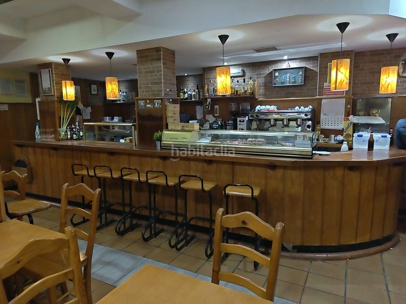Foto d4392673-2910-47ee-8156-d63241ef7c3e. Business premise in Les Tendetes - Avenida Burjassot Valencia